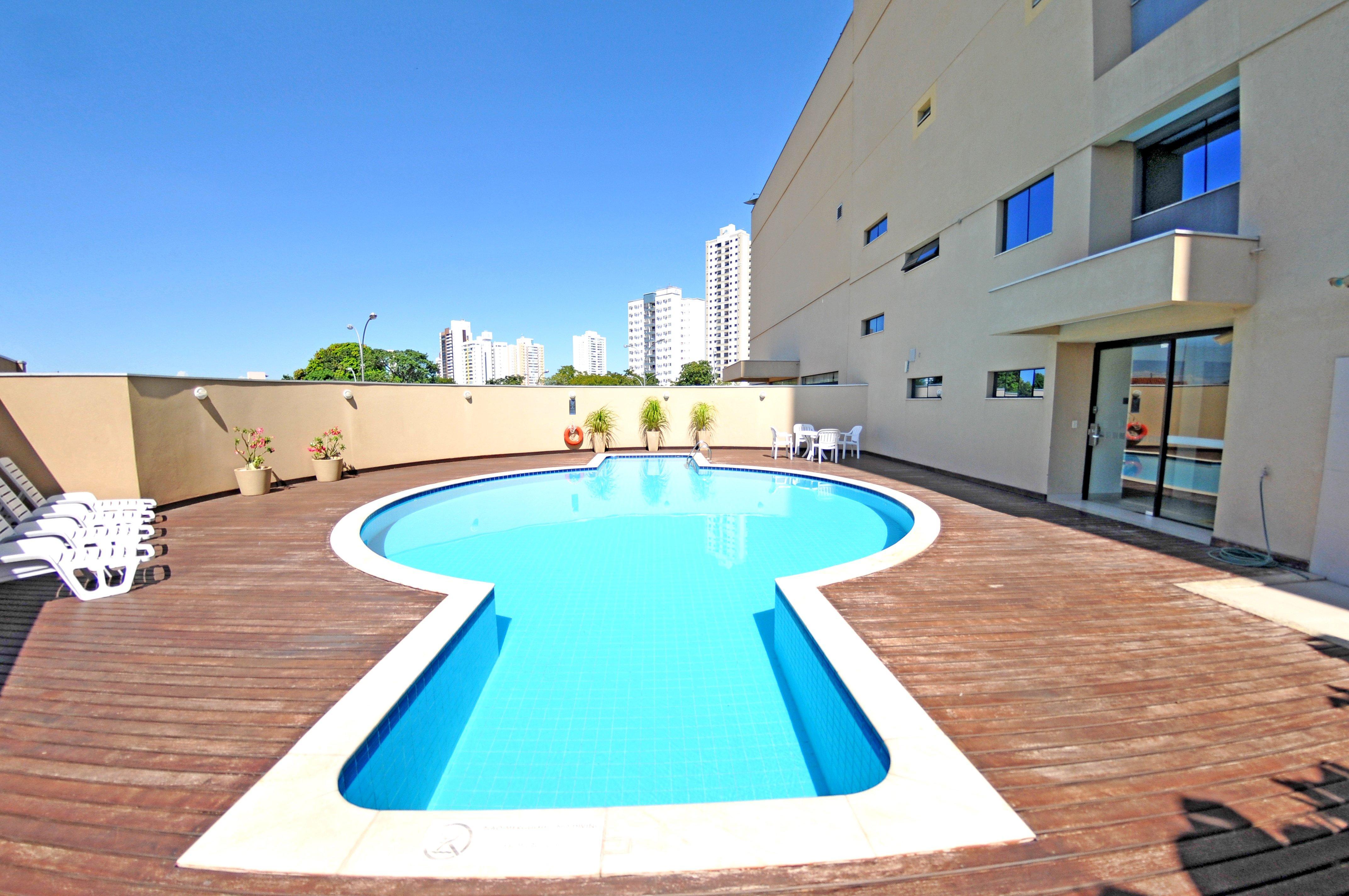 ฮอลิเดย์ อินน์ เอ็กซ์เพรส กูยาบา ภายนอก รูปภาพ Swimming pool