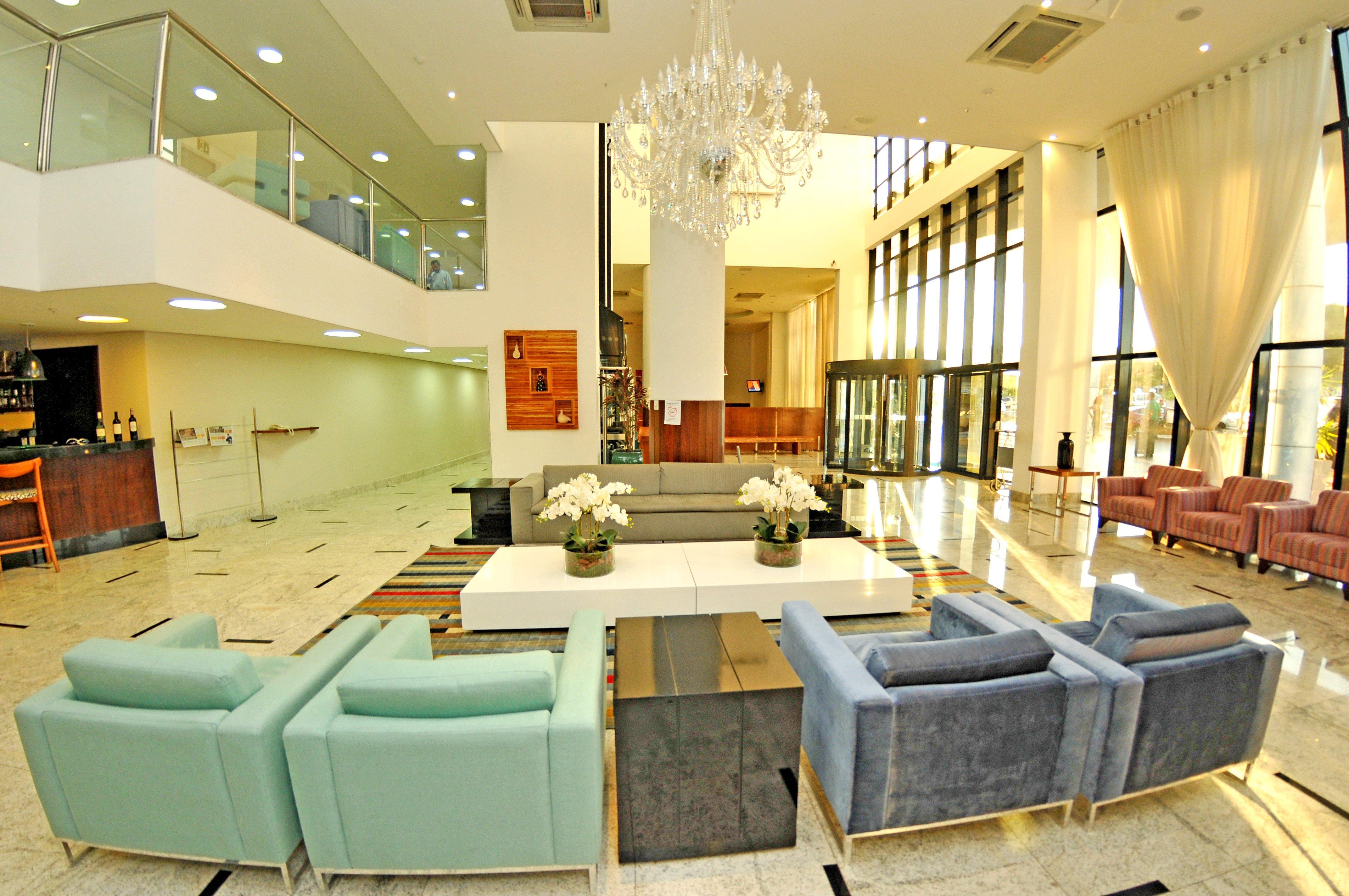 ฮอลิเดย์ อินน์ เอ็กซ์เพรส กูยาบา ภายนอก รูปภาพ Lobby