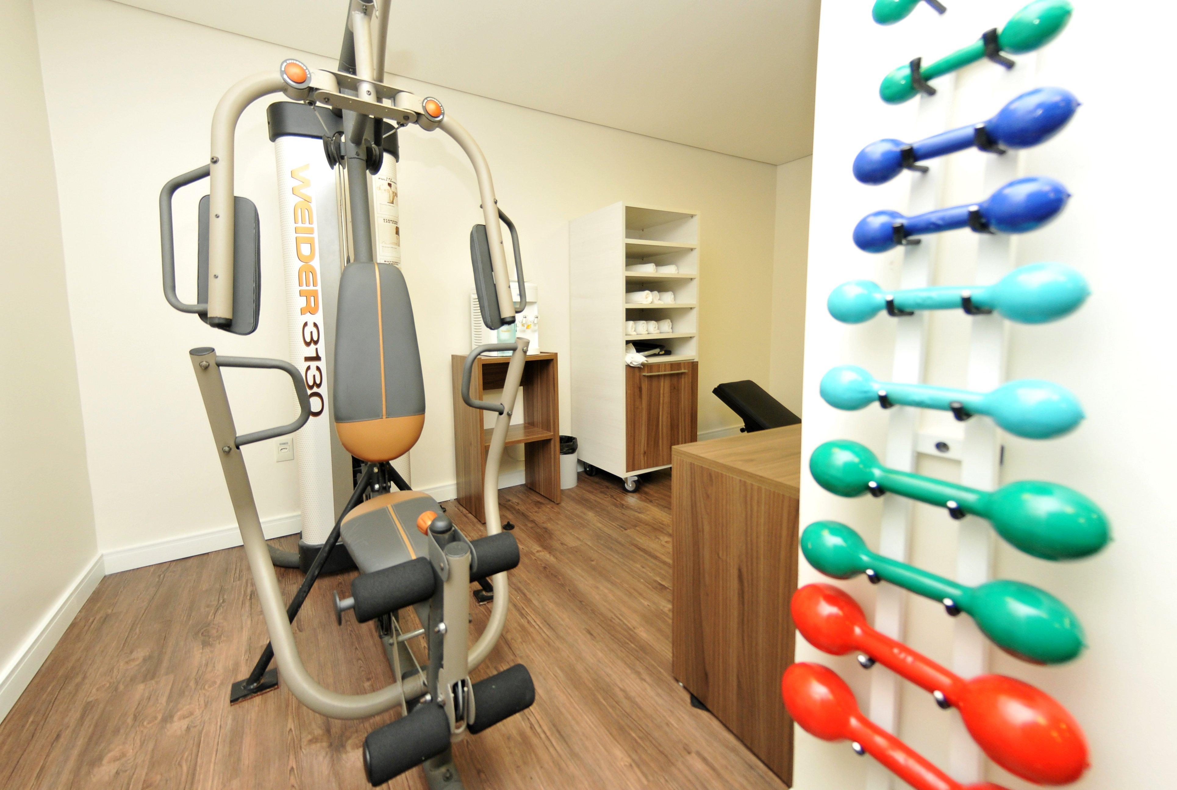 ฮอลิเดย์ อินน์ เอ็กซ์เพรส กูยาบา ภายนอก รูปภาพ A typical physiotherapy clinic